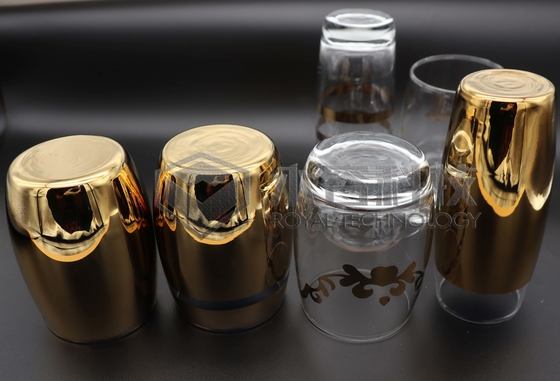 Επικάλυψη χρυσού 2 πλευρών σε γυάλινα σκεύη με μηχάνημα επιμετάλλωσης ιόντων Πορσελάνινα σκεύη Χρυσό και ασήμι με μοτίβα